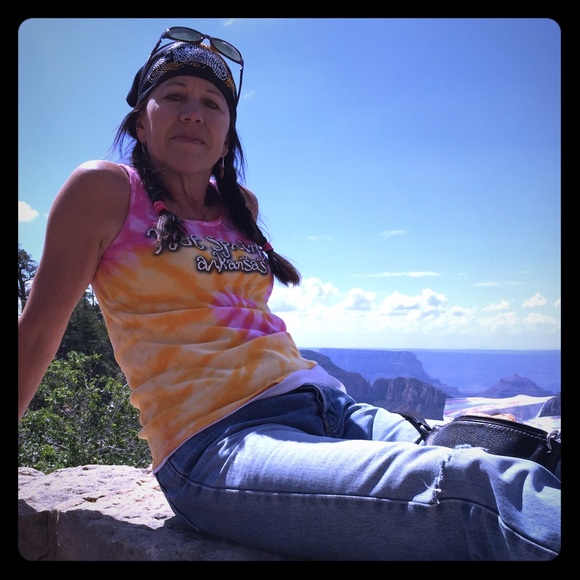 Meet your Posher, Joan - Picture 1 of 1